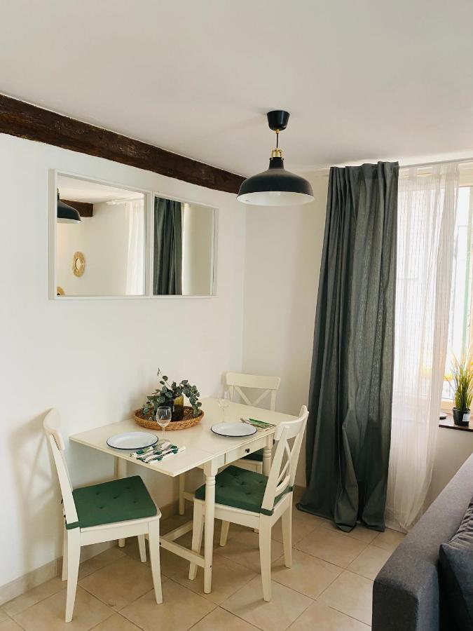 Joli Appartement Intra-Muros Avignon Exterior photo